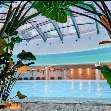 Hanza Tower - 23 Pool & Sauna & Jacussi * Szczecin